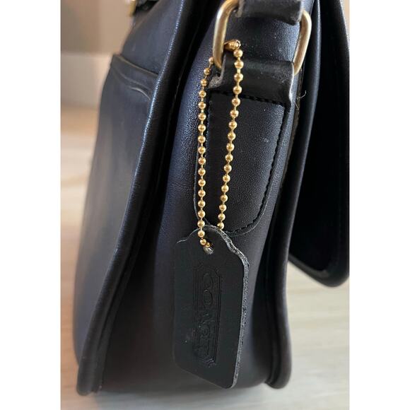 Vintage Coach Court Bag Black Leather Turnlock Crossbody USA Made Style 0069 - Picture 4 of 13